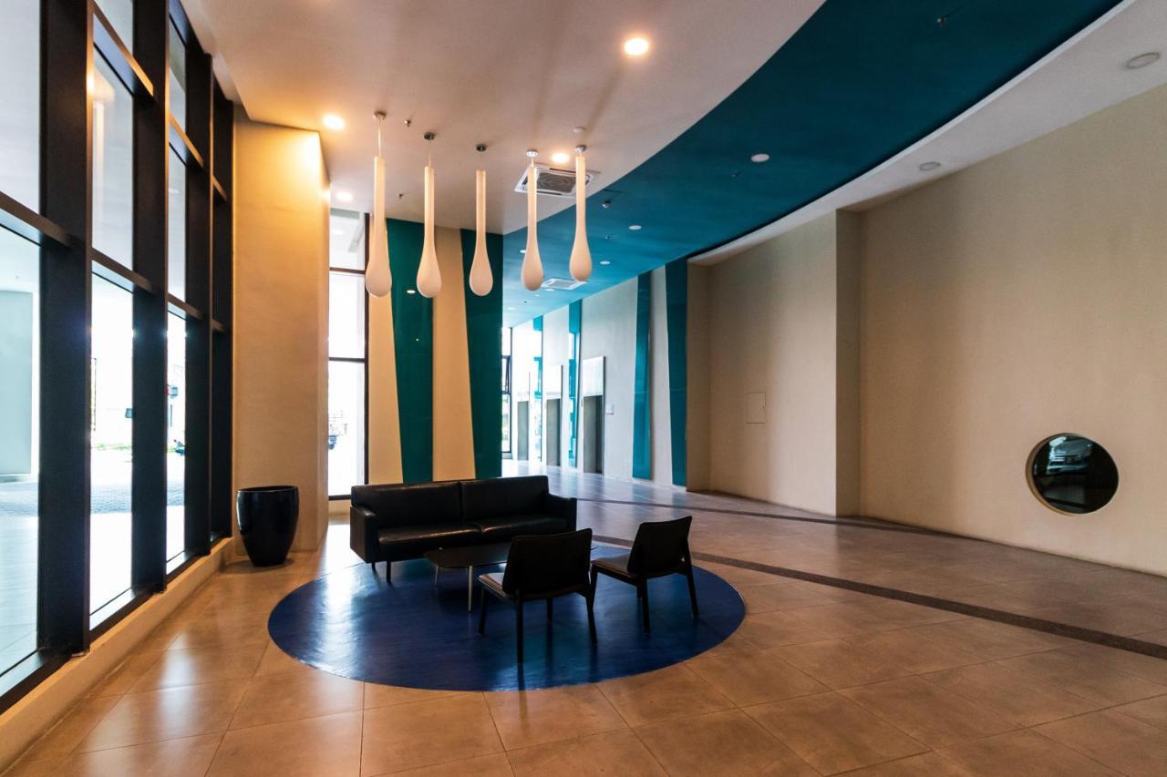 H20 Residence Ara Damansara By Airhost Petaling Jaya Zewnętrze zdjęcie
